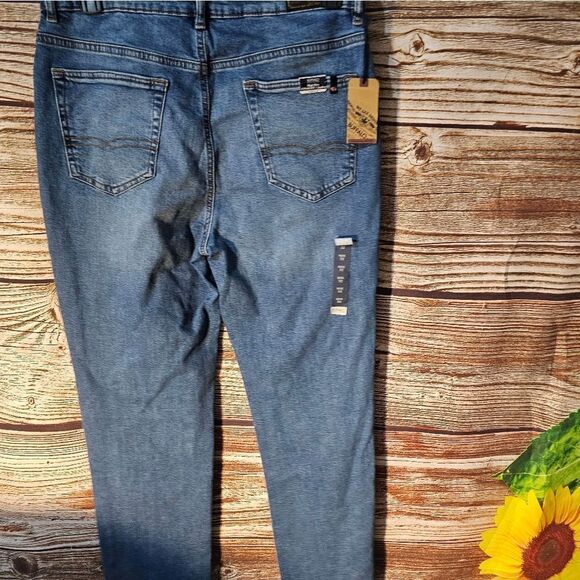 Buffalo David Britton Jeans " Jayden " men's jeans high rise NWT - Picture 2 of 6
